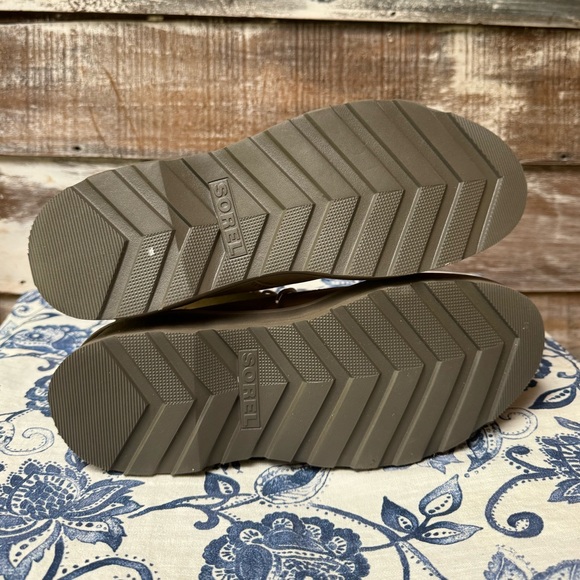 🌿NWT🌿 Sorel HI-LINE Lace Boot - Picture 9 of 11